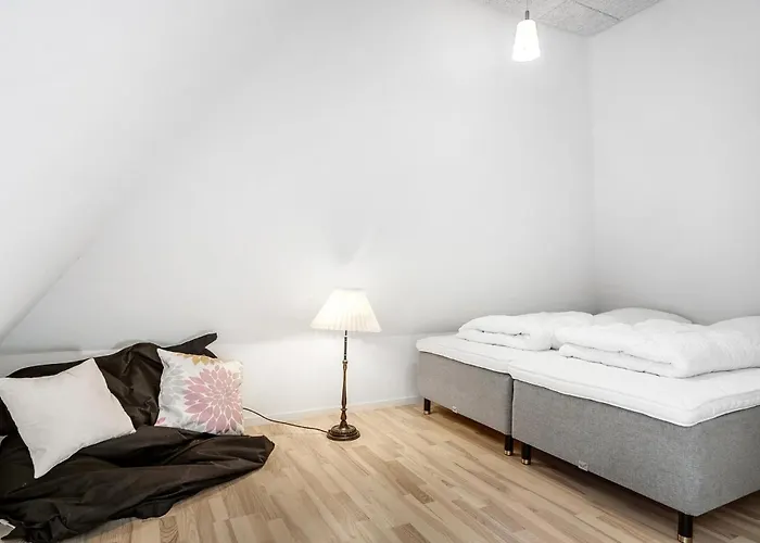 Vakantiehuis Beautiful In With Sauna *