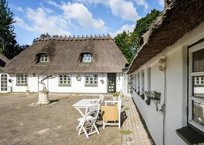 Beautiful In With Sauna Vakantiehuis