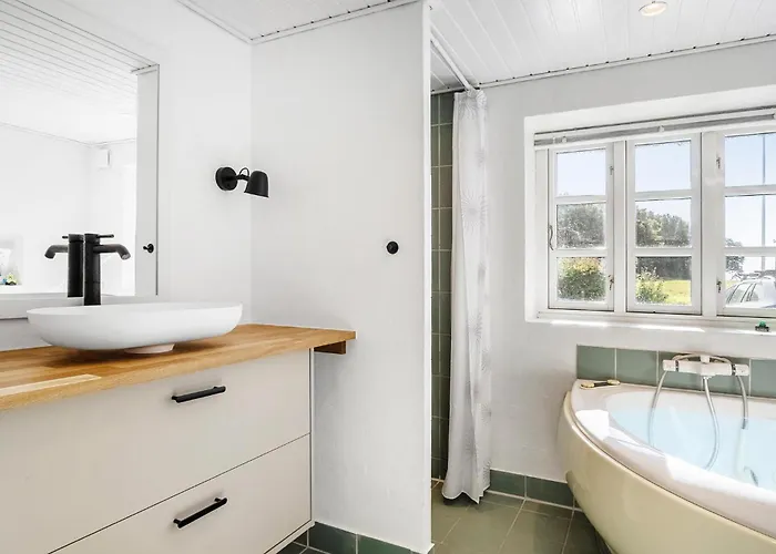 Vakantiehuis Beautiful In With Sauna *